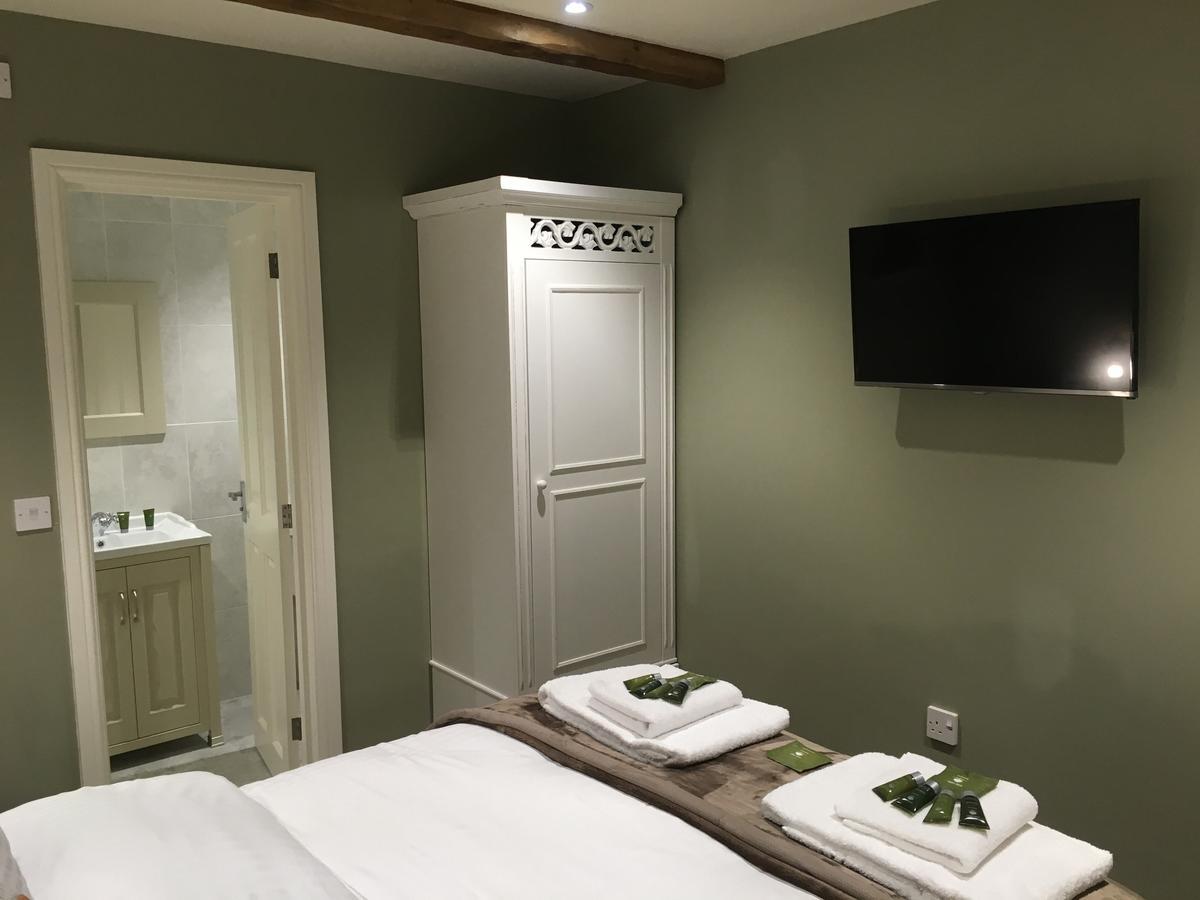 Greyhound Inn Wilton Wilton  Eksteriør billede
