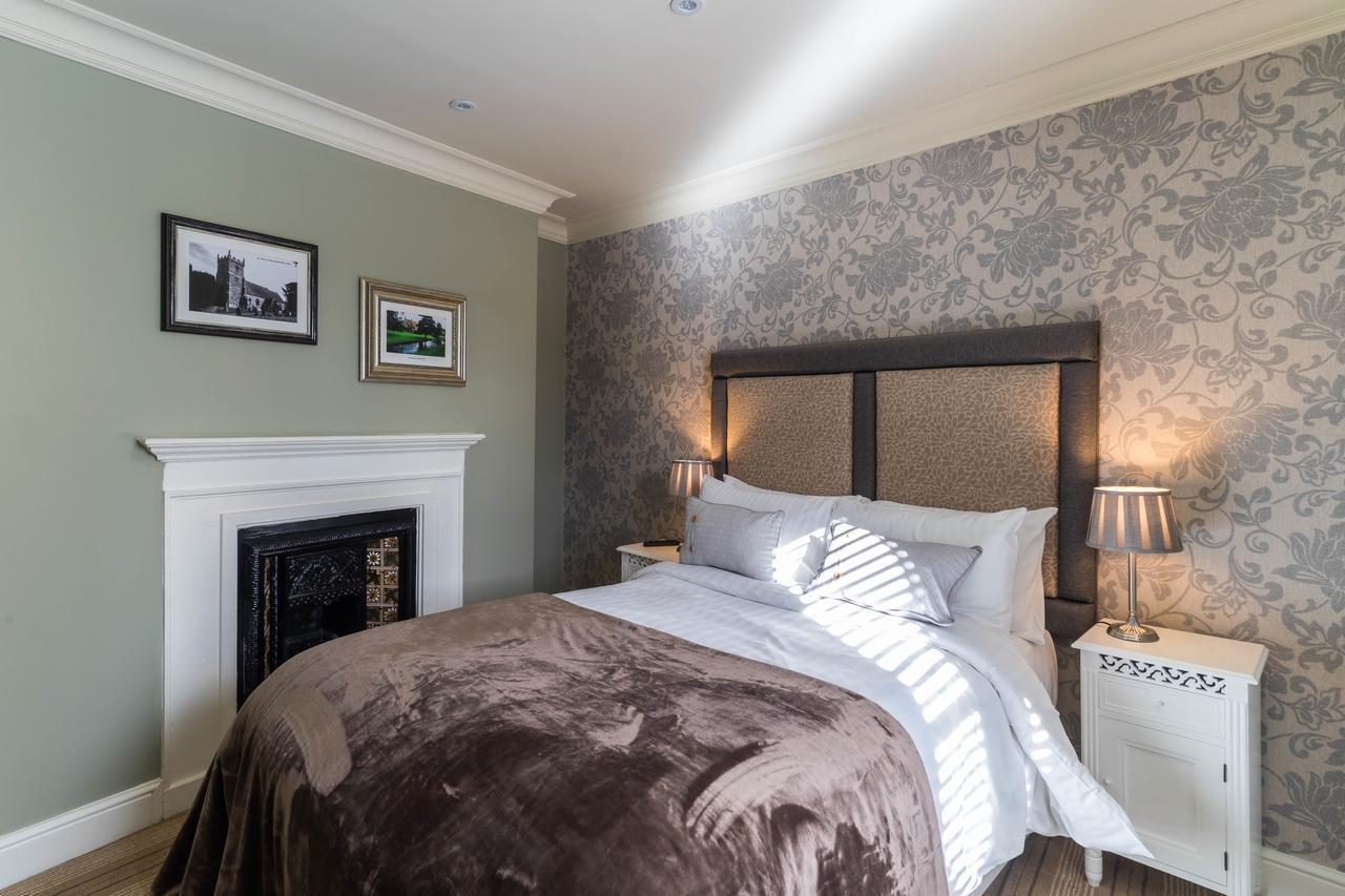Greyhound Inn Wilton Wilton  Eksteriør billede