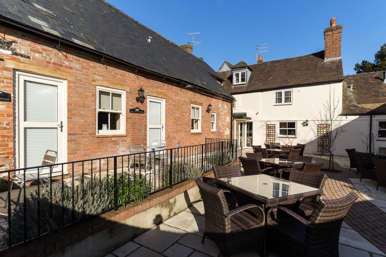 Greyhound Inn Wilton Wilton  Eksteriør billede