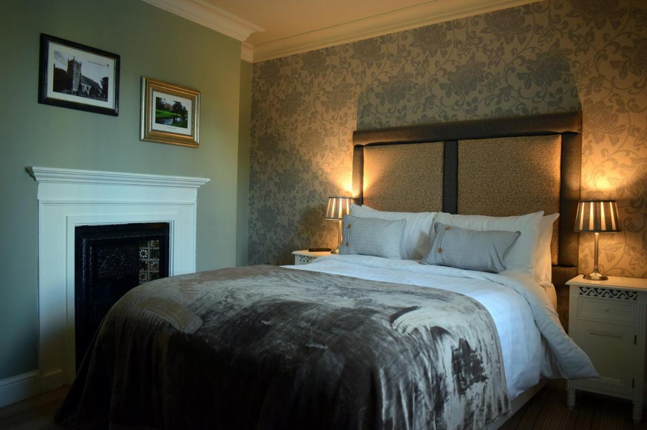 Greyhound Inn Wilton Wilton  Eksteriør billede
